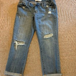 Size 8 Abercrombie and Fitch distressed capris